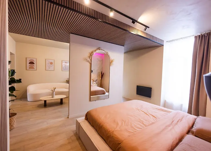 Harmony Avec Balneo * أنجير