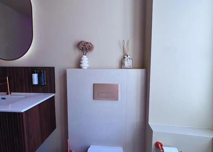 Harmony Avec Balneo * أنجير